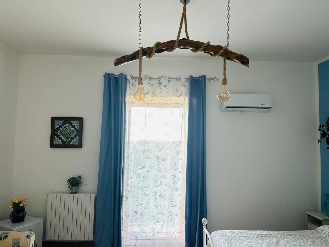 Villa Tiche Чефалу Стая снимка