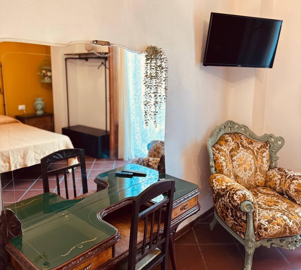 Villa Tiche Чефалу Екстериор снимка
