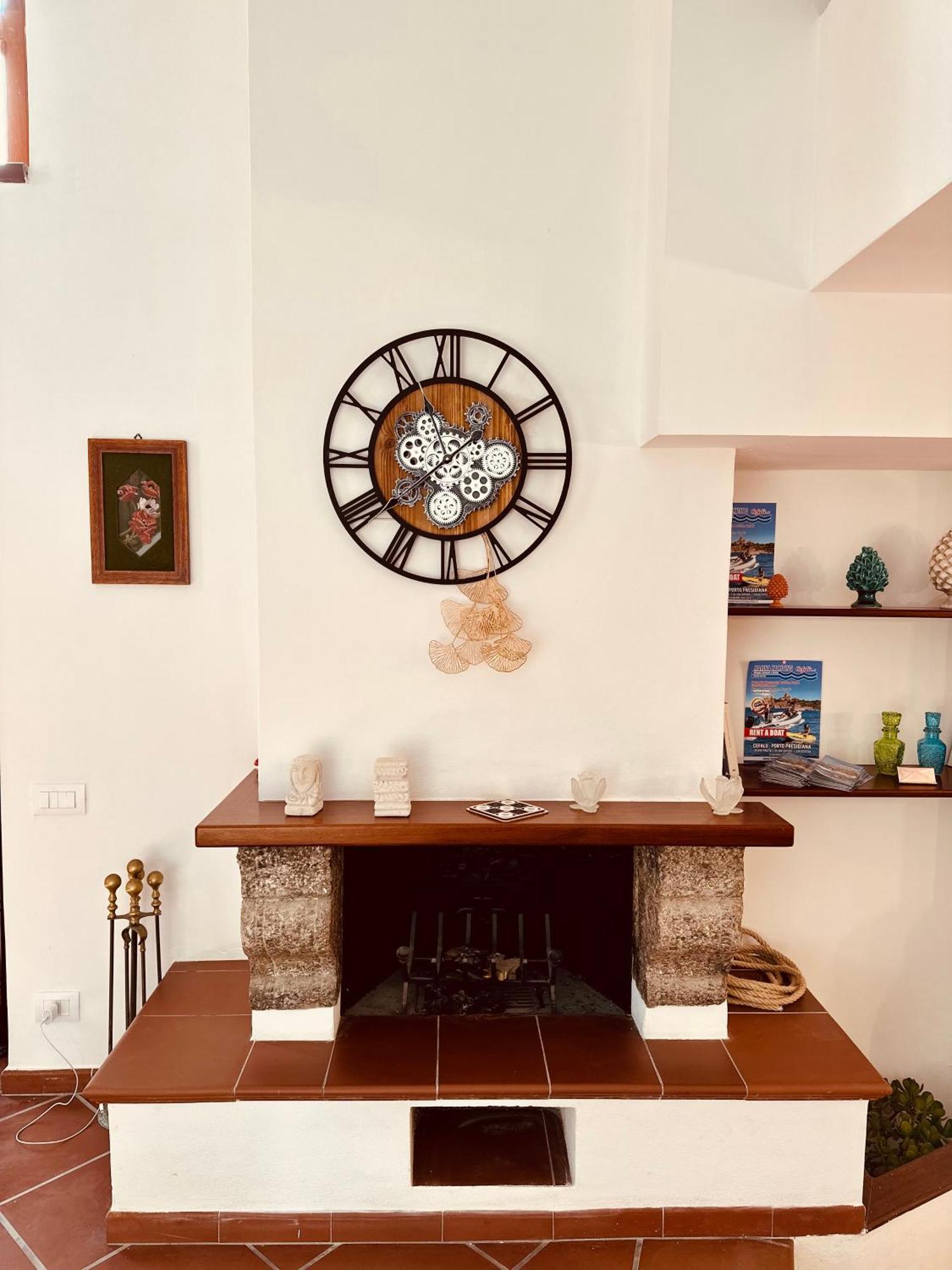 Villa Tiche Чефалу Екстериор снимка
